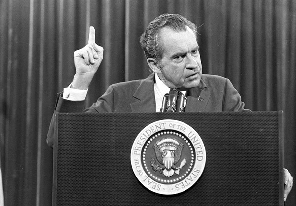 리처드 닉슨의 35위는 역대 모든 평가 중 가장 낮은 수준이지만 조지 W. 부시의 32위는 역대 모든 평가 중 가장 높은 수준이다. 트럼프 시대 이후 국가 통합에 대한 요구가 높아진 결과라고 볼 수 있다. (사진 출처: NYT)